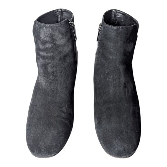 AQUATALIA Farin Black Suede Ankle Boot Size 9.5 - Picture 4 of 8